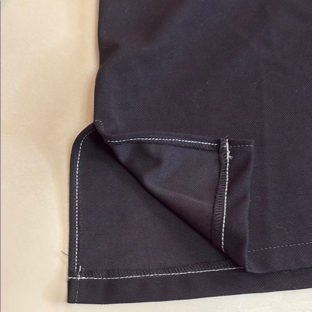 NWT Max Studio London Ladies’ L Black Long Sleeve Top - Picture 3 of 7